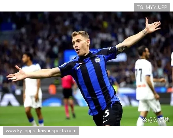 泽林斯基禁区外远射直挂死角，国际米兰客场全取三分